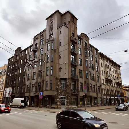 New Luxury In The Center Dzīvoklis *