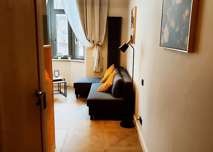 New Luxury In The Center Апартаменты Рига