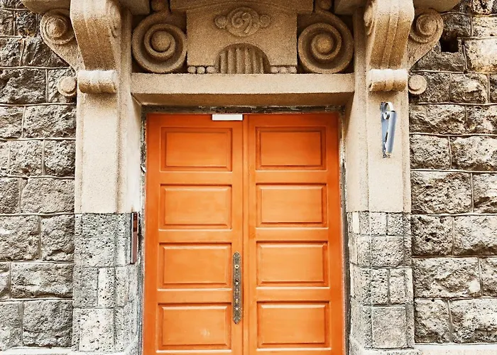 New Luxury In The Center